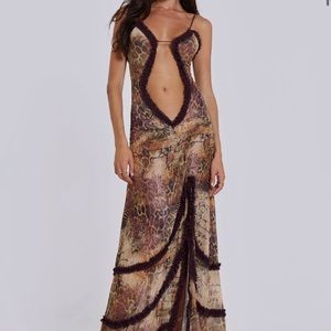 Jaden London Fatale Maxi Dress in Sunrose size 4